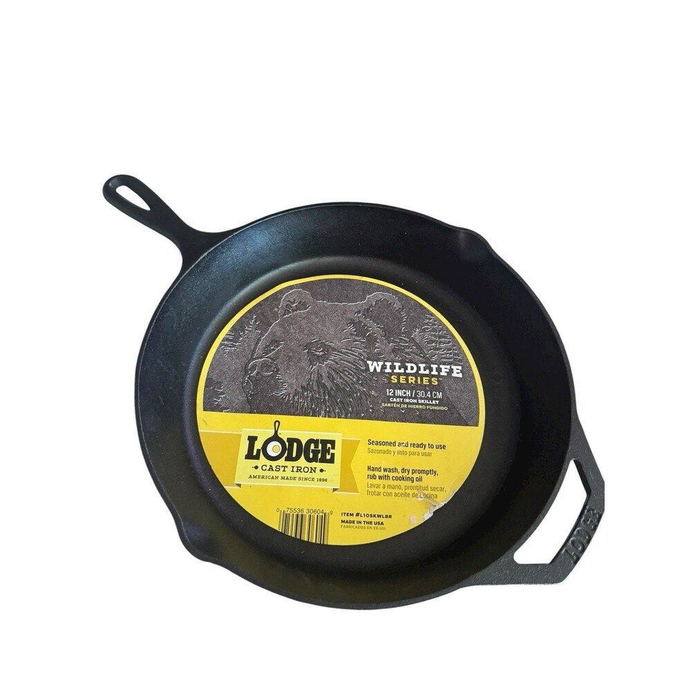 Lodge Seasoned Cast Iron 12 Inch‎ Bear Skillet, Wildlife Series